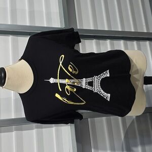 Queen Bees Paris Themed Eiffel Tower Black  T-Shirt Size Small‎
